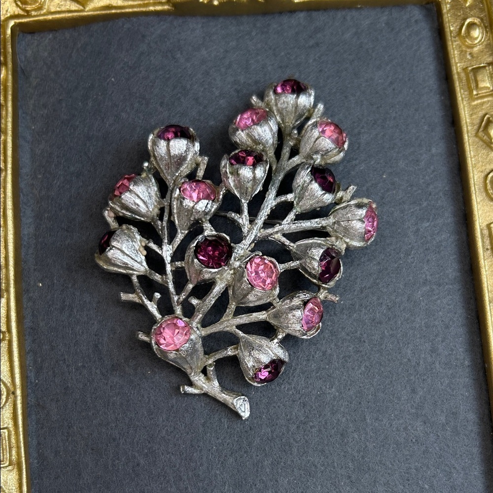 Sarah Coventry "Wisteria" brooch from 1962